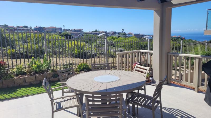 3 Bedroom Property for Sale in Dana Bay Western Cape